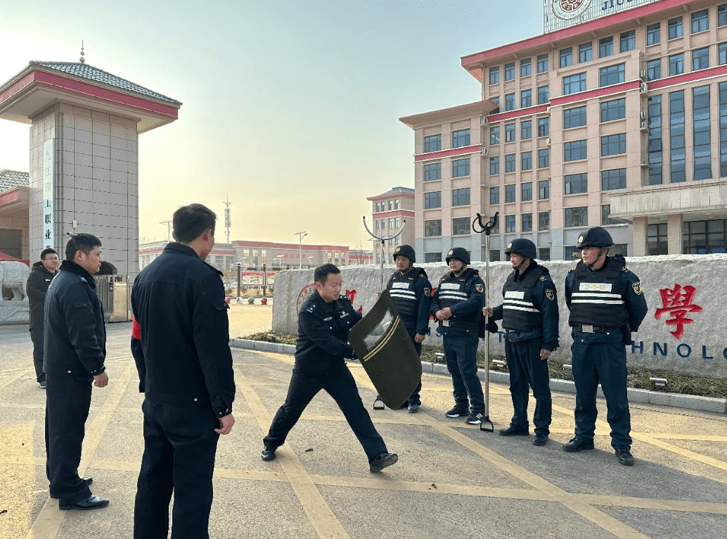 1704180405359391.png 1704180405359391.png